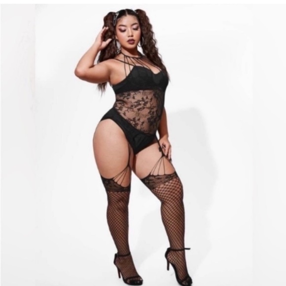 PLUS LINGERIE 2 PCS BUNDLE DEAL - Picture 7 of 9